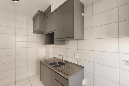 Cozinha de apartamento para alugar com 2 quartos, 46m² em Jardim do Lago Ii, Campinas