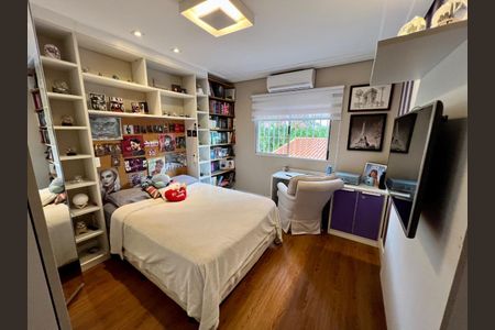 Foto 16 de casa à venda com 3 quartos, 300m² em Vila Mascote, São Paulo