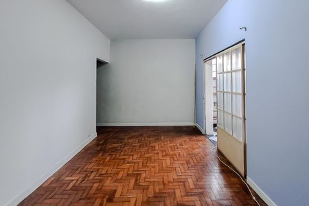 Apartamento à venda com 63m², 2 quartos e sem vaga Apartamento à venda com 63m², 2 quartos e sem vagaSala