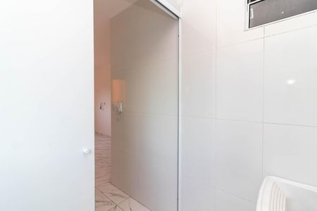 Apartamento para alugar com 43m², 2 quartos e sem vaga Apartamento para alugar com 43m², 2 quartos e sem vagaÁrea de Serviço