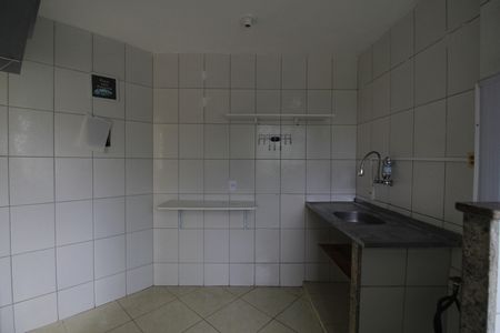 Cozinha de apartamento para alugar com 1 quarto, 45m² em Barra Olímpica, Rio de Janeiro