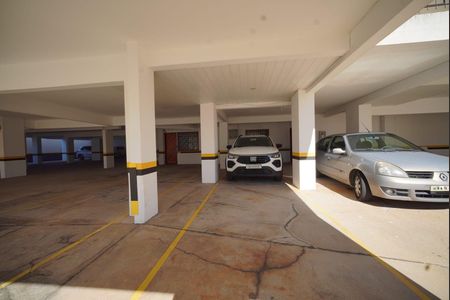 Garagem de apartamento para alugar com 3 quartos, 123m² em Canto, Florianópolis