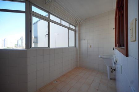Apartamento para alugar com 123m², 3 quartos e 2 vagasÁrea de Serviço