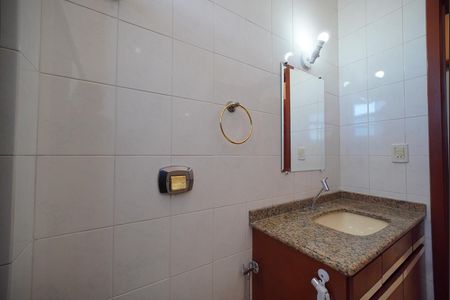 Apartamento para alugar com 123m², 3 quartos e 2 vagasBanheiro da Suíte