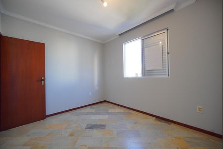 Apartamento para alugar com 123m², 3 quartos e 2 vagasQuarto 3