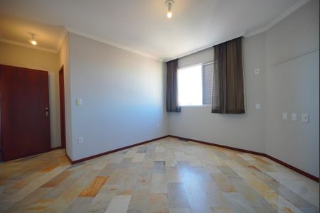 Apartamento para alugar com 123m², 3 quartos e 2 vagasSuíte