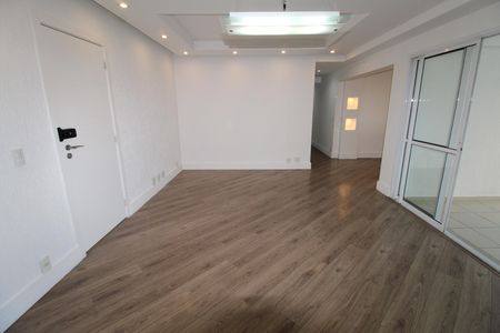 Apartamento para alugar com 125m², 3 quartos e 2 vagasSala