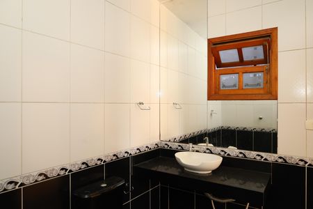 Casa para alugar com 132m², 3 quartos e 1 vagaBanheiro - Suíte