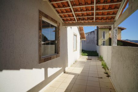 Garagem de casa para alugar com 3 quartos, 240m² em Boa Vista, Maricá
