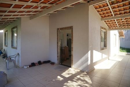 Casa para alugar com 240m², 3 quartos e 1 vaga Casa para alugar com 240m², 3 quartos e 1 vagaVaranda