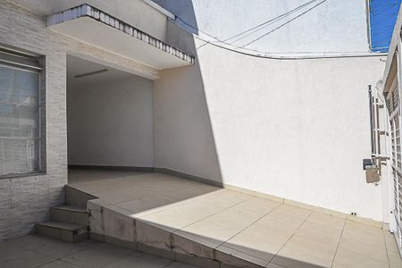 Garagem  de casa à venda com 3 quartos, 207m² em Jardim do Mar, São Bernardo do Campo