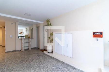 Hall de apartamento para alugar com 2 quartos, 64m² em Água Fria, São Paulo