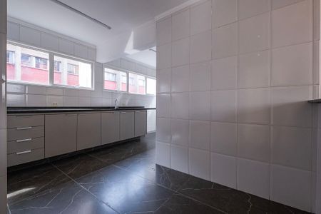 Cozinha de apartamento para alugar com 3 quartos, 127m² em Paraíso, São Paulo