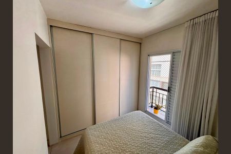 Apartamento à venda com 71m², 2 quartos e 2 vagas Apartamento à venda com 71m², 2 quartos e 2 vagasQuarto