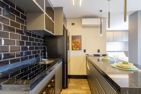 Studio de kitnet/studio para alugar com 0 quarto, 39m² em Jardim Flor da Montanha, Guarulhos