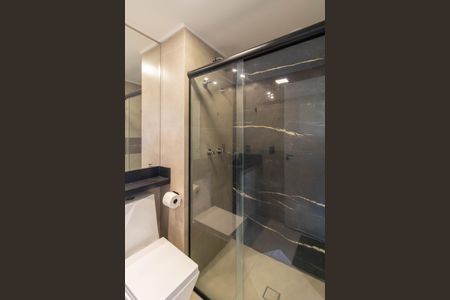 Banheiro de kitnet/studio para alugar com 0 quarto, 39m² em Jardim Flor da Montanha, Guarulhos