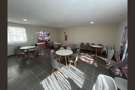 Apartamento à venda com 55m², 2 quartos e sem vagaÁrea comum - Salão de festas