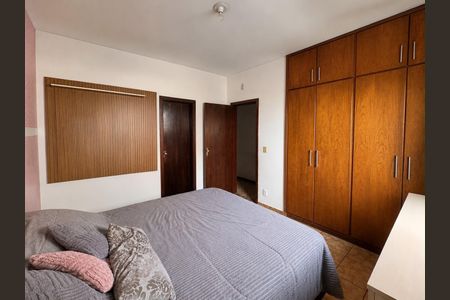 Quarto 2 de casa à venda com 3 quartos, 360m² em Pedra Azul, Contagem