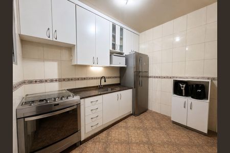 Cozinha de casa à venda com 3 quartos, 360m² em São Joaquim, Contagem