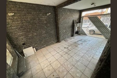 Casa à venda com 3 quartos, 250m² em Jardim Santa Mena, Guarulhos