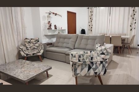 Casa à venda com 3 quartos, 185m² em Jardim Santa Mena, Guarulhos