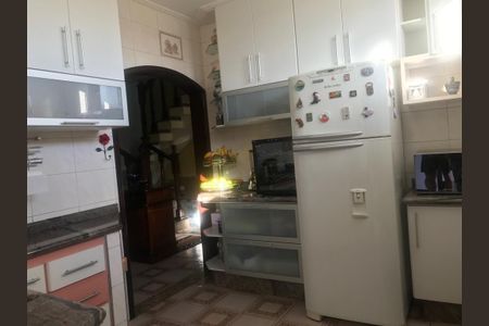 Casa à venda com 250m², 3 quartos e 3 vagas
