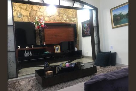 Casa à venda com 3 quartos, 250m² em Parque Continental II, Guarulhos