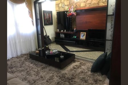 Casa à venda com 250m², 3 quartos e 3 vagas