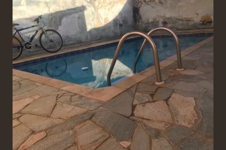 Casa à venda com 250m², 3 quartos e 3 vagas