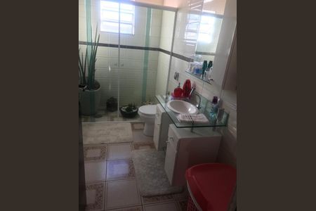 Casa à venda com 250m², 3 quartos e 3 vagas