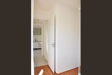 Apartamento para alugar com 32m², 2 quartos e sem vaga Apartamento para alugar com 32m², 2 quartos e sem vagaDetalhe - Quarto 01