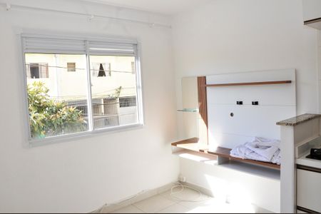 Apartamento para alugar com 32m², 2 quartos e sem vaga Apartamento para alugar com 32m², 2 quartos e sem vagaDetalhe - Sala e Sala de Jantar