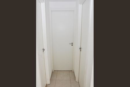 Apartamento para alugar com 32m², 2 quartos e sem vaga Apartamento para alugar com 32m², 2 quartos e sem vagaDetalhe - Corredor Quarto