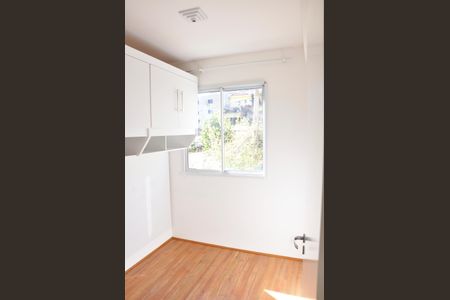 Apartamento para alugar com 32m², 2 quartos e sem vaga Apartamento para alugar com 32m², 2 quartos e sem vagaDetalhe - Quarto 02