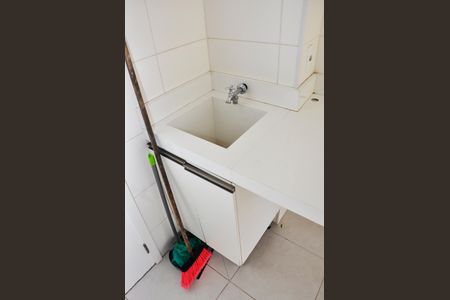Apartamento para alugar com 32m², 2 quartos e sem vaga Apartamento para alugar com 32m², 2 quartos e sem vagaDetalhe - Área de Serviço