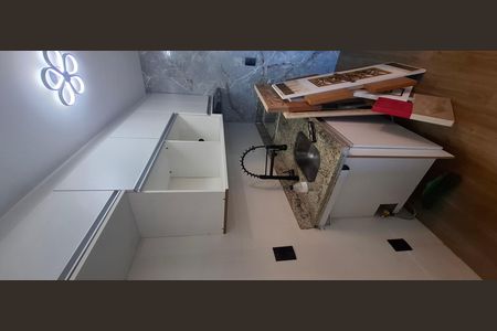 Apartamento para alugar com 47m², 2 quartos e 1 vaga Apartamento para alugar com 47m², 2 quartos e 1 vagaCozinha e Área de Serviço