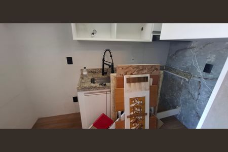 Apartamento para alugar com 47m², 2 quartos e 1 vaga Apartamento para alugar com 47m², 2 quartos e 1 vagaCozinha e Área de Serviço