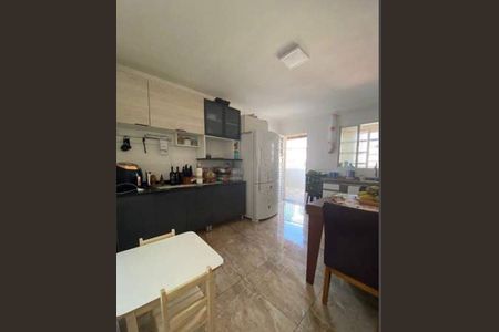 Casa à venda com 4 quartos, 120m² em Jardim Aida, Guarulhos