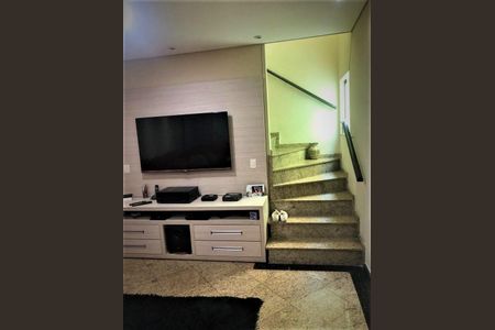 Casa à venda com 3 quartos, 250m² em Vila Rosalia, Guarulhos