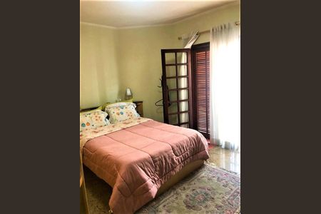Casa à venda com 3 quartos, 250m² em Vila Rosalia, Guarulhos
