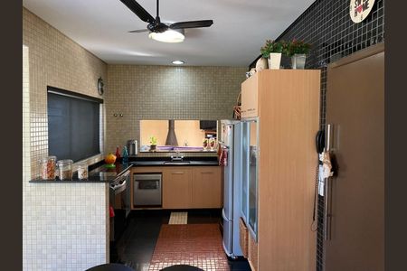 Cozinha de casa à venda com 3 quartos, 1000m² em Portal dos Gramados, Guarulhos