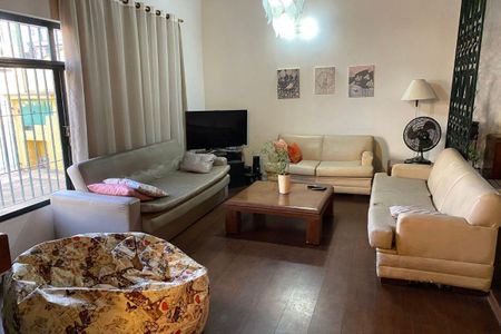 Casa à venda com 3 quartos, 250m² em Jardim Santa Mena, Guarulhos