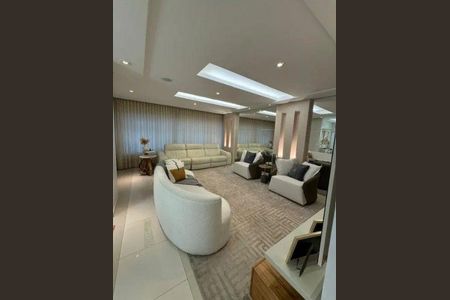 Casa à venda com 4 quartos, 250m² em Jardim Maia, Guarulhos