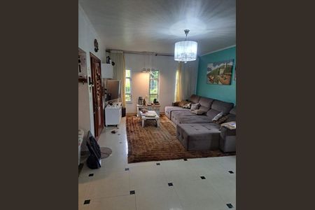 Casa à venda com 3 quartos, 360m² em Vila Rosalia, Guarulhos