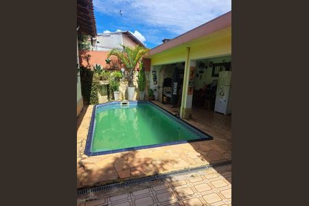 Casa à venda com 3 quartos, 360m² em Vila Rosalia, Guarulhos