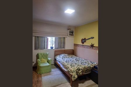 Casa à venda com 3 quartos, 360m² em Vila Rosalia, Guarulhos