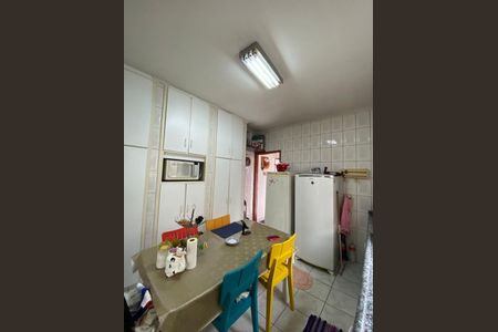 Casa à venda com 3 quartos, 125m² em Vila Zanardi, Guarulhos