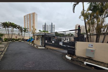Casa à venda com 3 quartos, 113m² em Vila Endres, Guarulhos