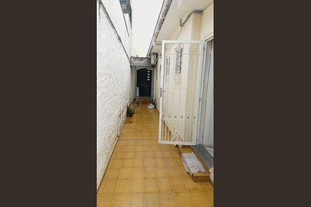 Casa à venda com 4 quartos, 270m² em Vila Galvão, Guarulhos