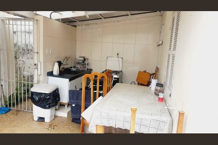 Casa à venda com 4 quartos, 270m² em Vila Galvão, Guarulhos